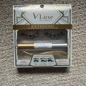 V Luxe by iEnvy Lash Extension Kit